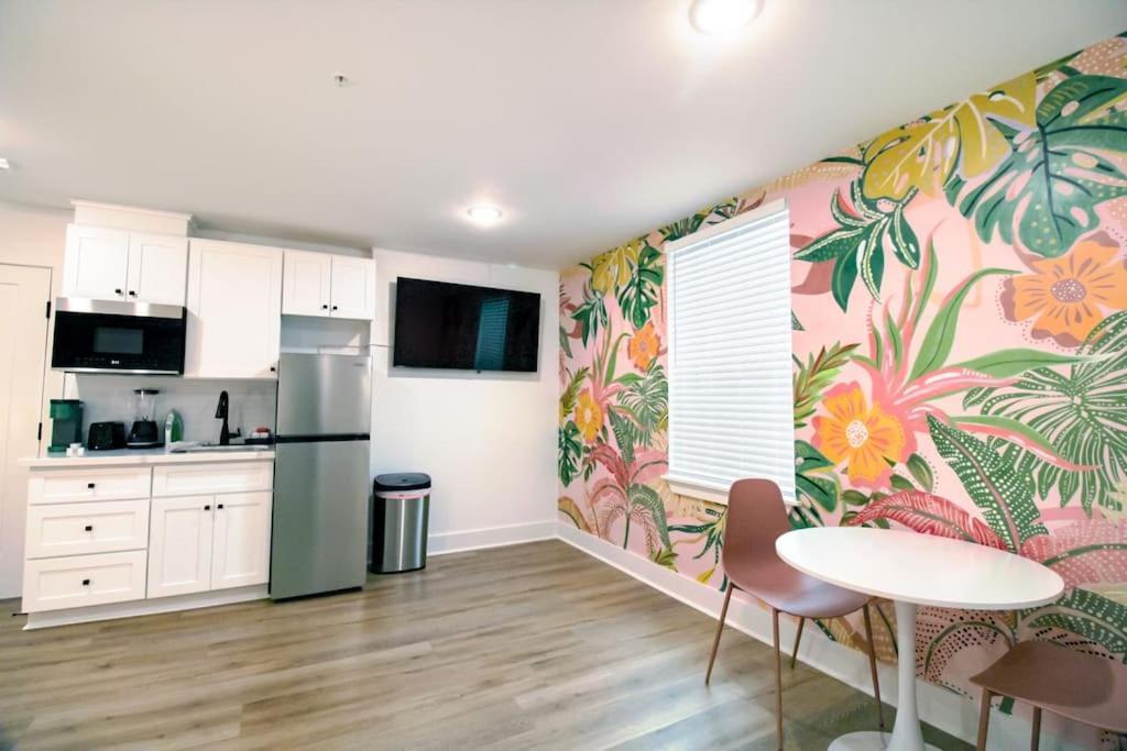 Summer Tropics Studio Apartment Two Queen Beds 加尔维斯敦 外观 照片